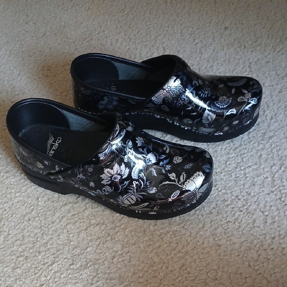 Black Dansko Closed-Back Clog With Silver & Metal… - image 1
